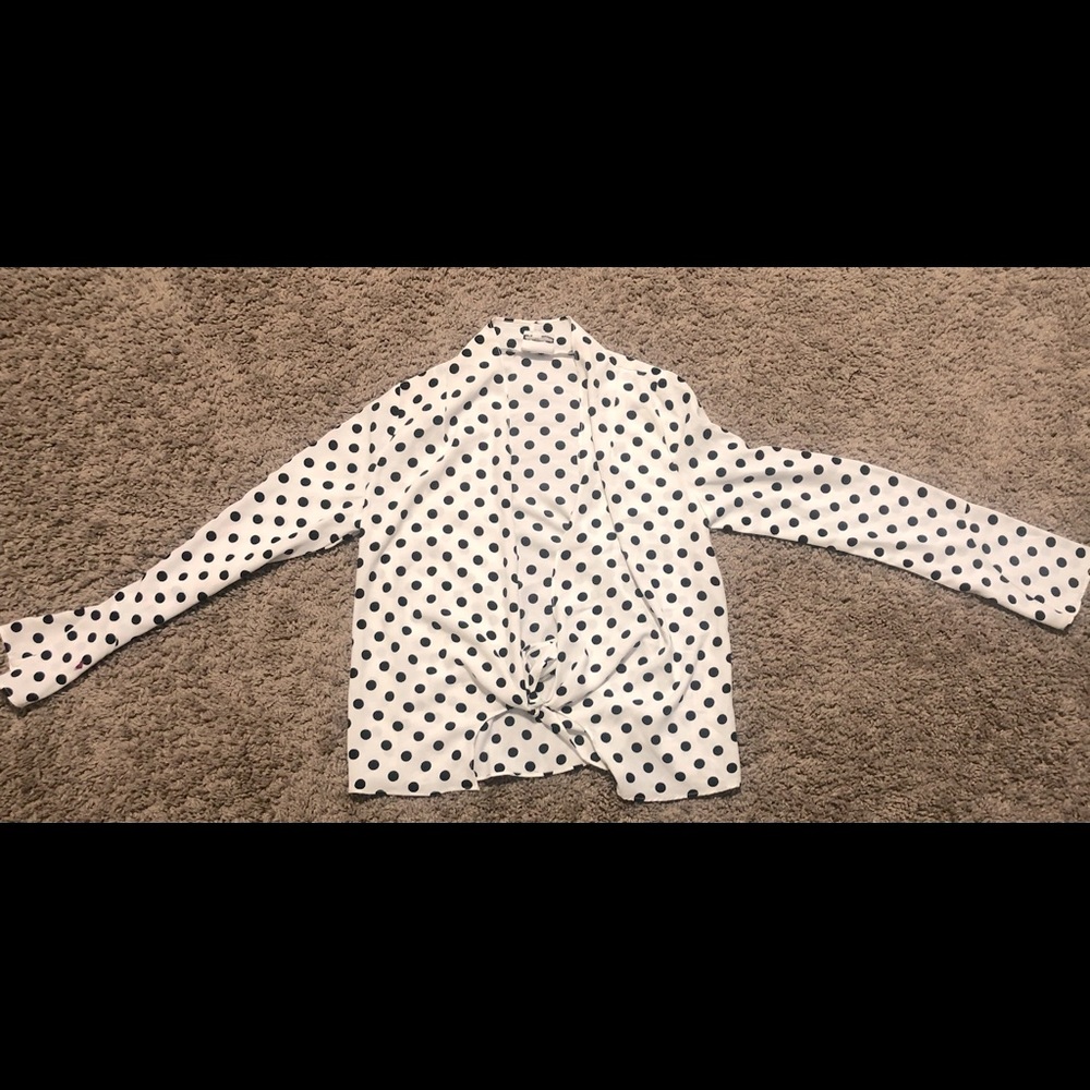 Tie up polka dot shirt